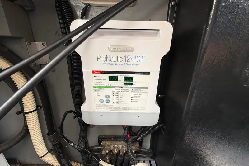 Slide: The Image of ProNautic 12-40P charger in 2000 Sea Ray 410 Sundancer boat engine room. - 61