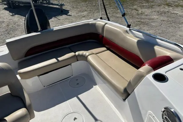 Slide: The Image of 2016 Hurricane SunDeck Sport 188 OB boat interior with beige and red seating. - 22