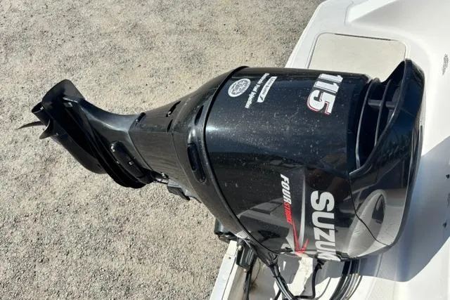 Slide: The Image of Suzuki 115 outboard motor on 2016 Hurricane SunDeck Sport 188 OB boat. - 28