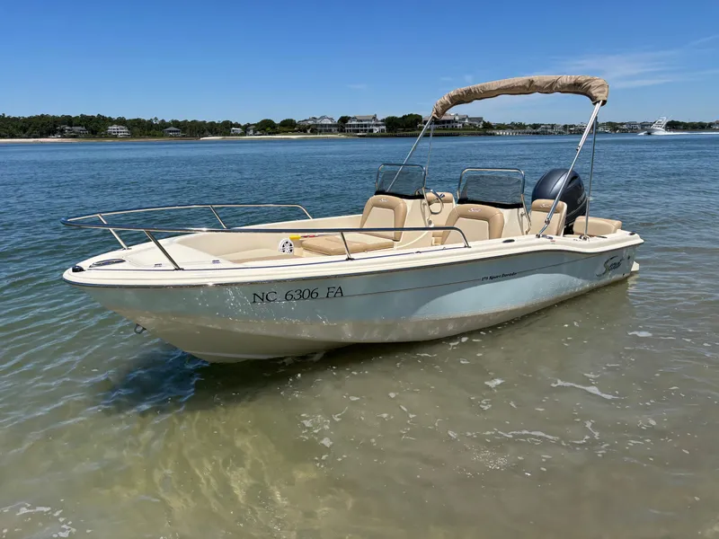 Slide: The Image of Scout 175 Sport Dorado 2023 - 2