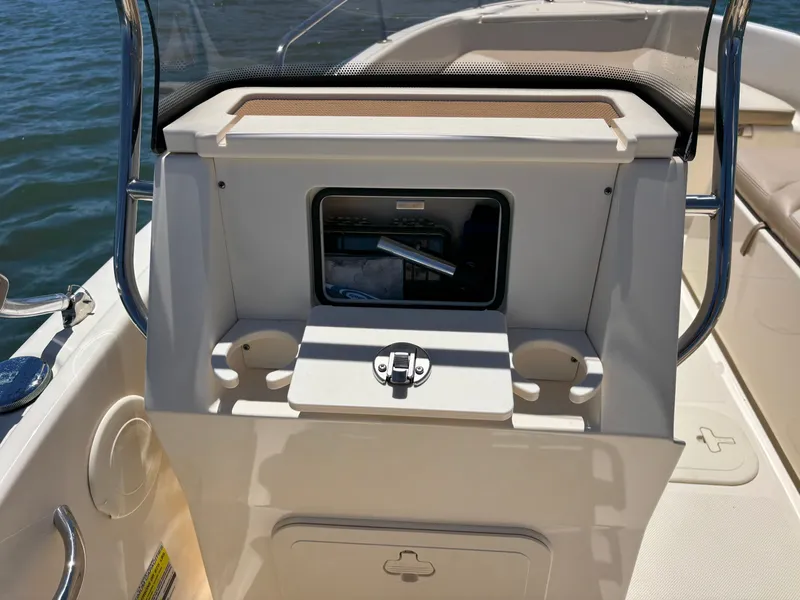 Slide: The Image of Scout 175 Sport Dorado 2023 - 32