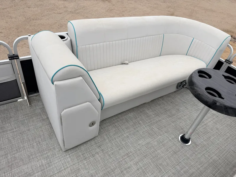 Slide: The Image of Qwest 822 Fish & Cruise Tritoon & 150HP Honda 4Stroke - $39,995 2019 - 11