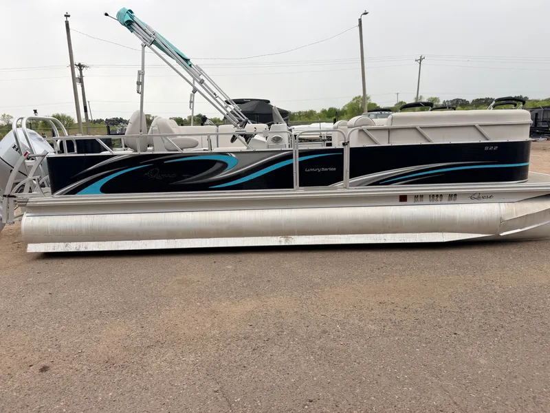 Slide: The Image of Qwest 822 Fish & Cruise Tritoon & 150HP Honda 4Stroke - $39,995 2019 - 17