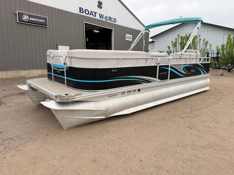Slide: The Image of Qwest 822 Fish & Cruise Tritoon & 150HP Honda 4Stroke - $39,995 2019 - 49