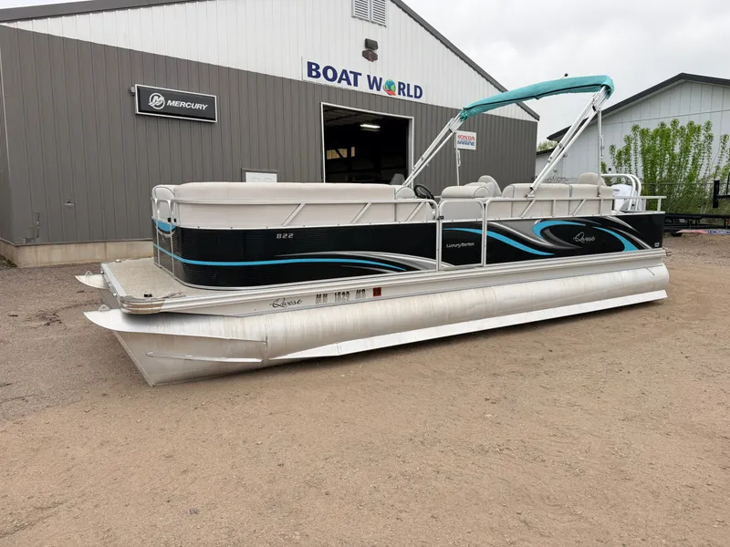 Slide: The Image of Qwest 822 Fish & Cruise Tritoon & 150HP Honda 4Stroke - $39,995 2019 - 50