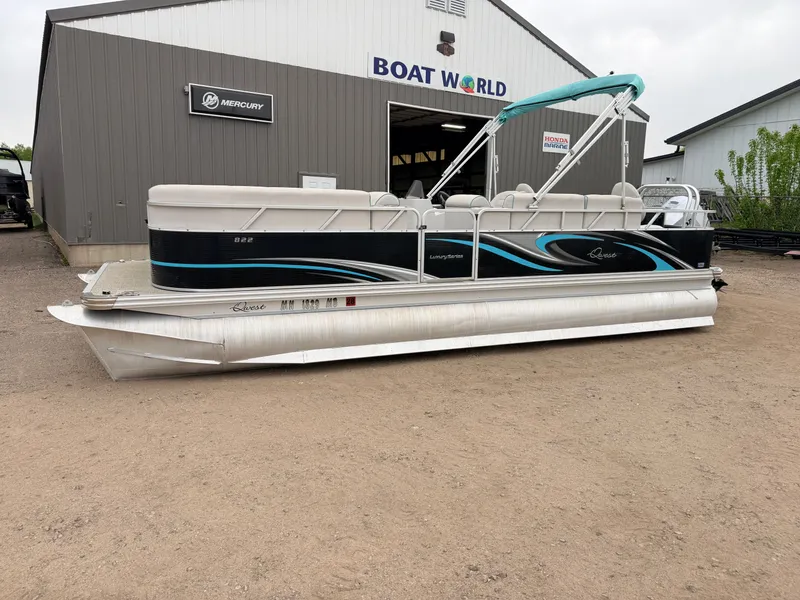 Slide: The Image of Qwest 822 Fish & Cruise Tritoon & 150HP Honda 4Stroke - $39,995 2019 - 57