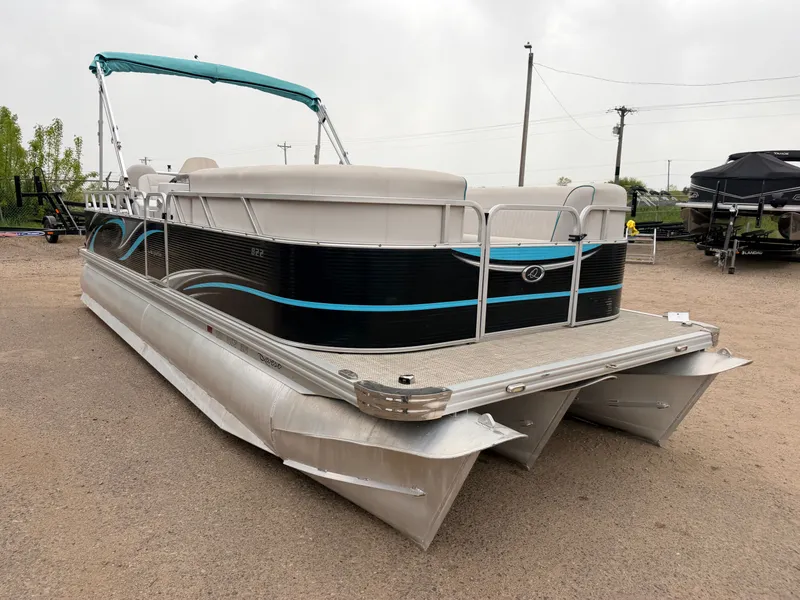 Slide: The Image of Qwest 822 Fish & Cruise Tritoon & 150HP Honda 4Stroke - $39,995 2019 - 65