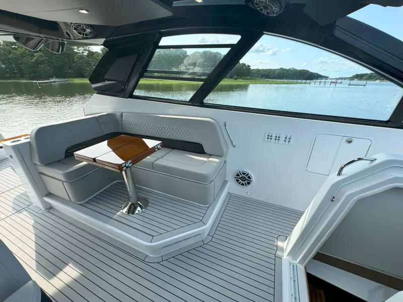Slide: The Image of Cruisers 50 GLS 2025 - 52