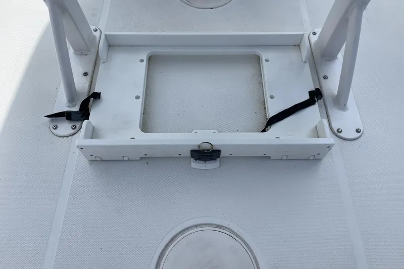 Slide: The Image of 2020 Sea Hunt BX 25 FS boat deck with mounting bracket and straps. - 28