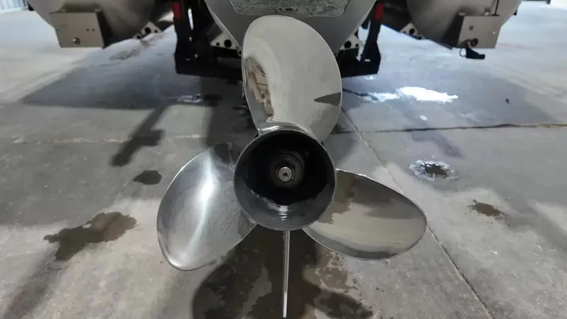 Slide: The Image of Close-up of a Barletta Lusso L23UC 2026 boat propeller. - 12