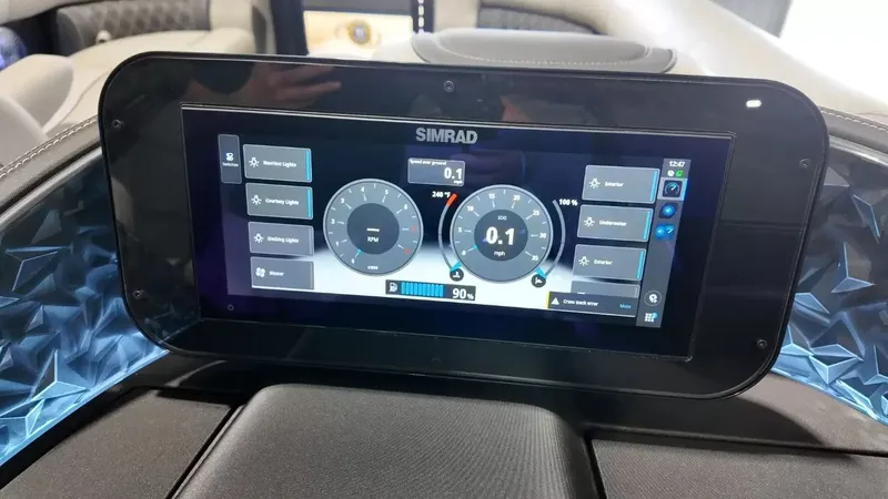 Slide: The Image of Simrad display on Barletta Lusso L23UC 2026 boat. - 39