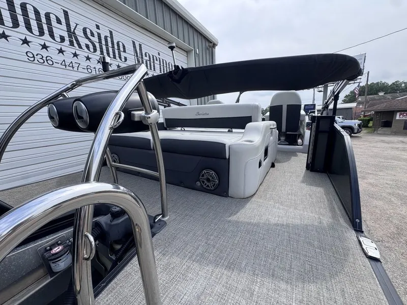 Slide: The Image of 2021 Barletta Boats 23UC pontoon boat with luxurious interior. - 15