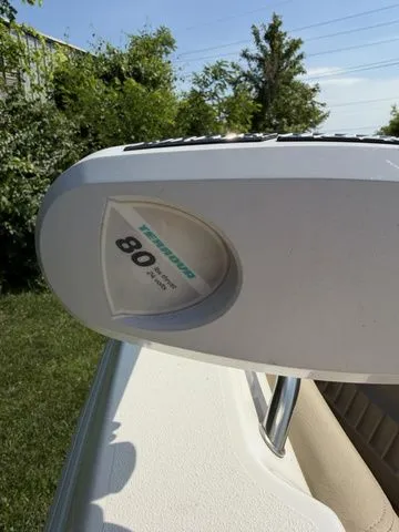 Slide: The Image of NauticStar 191 Hybrid 2022 - 12
