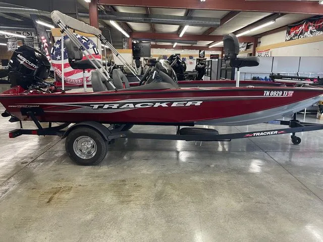 Slide: The Image of Tracker Pro Team 175 TXW 2024 - 4