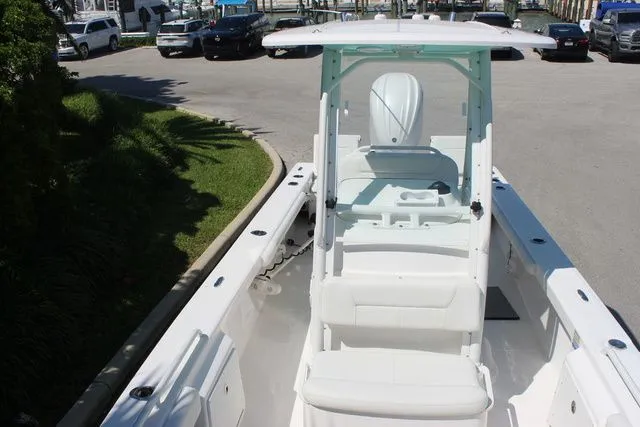 Slide: The Image of Everglades 243 FISHING PACKAGE 2022 - 24