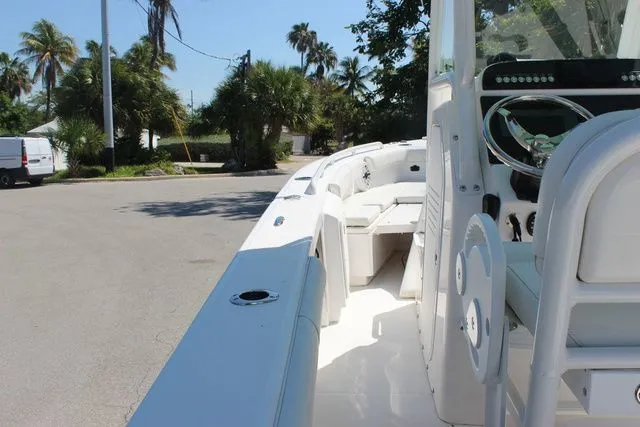 Slide: The Image of Everglades 243 FISHING PACKAGE 2022 - 25