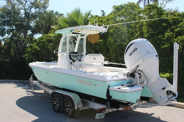 Slide: The Image of Everglades 243 FISHING PACKAGE 2022 - 6