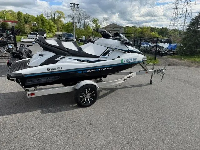 Slide: The Image of Yamaha FX Cruiser HO 2018 - 3