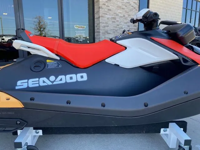 Slide: The Image of Sea-Doo ROTAX 900 ACE CONVENIENCE PACKAGE 2026 - 12