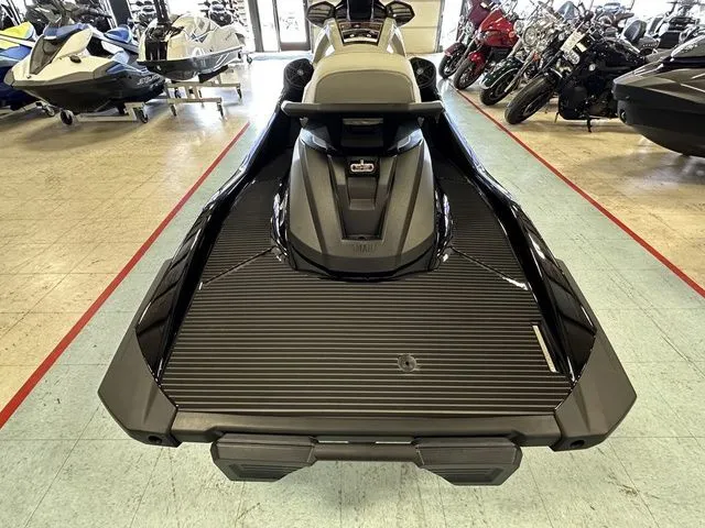 Slide: The Image of Yamaha VX Cruiser HO 2026 - 21