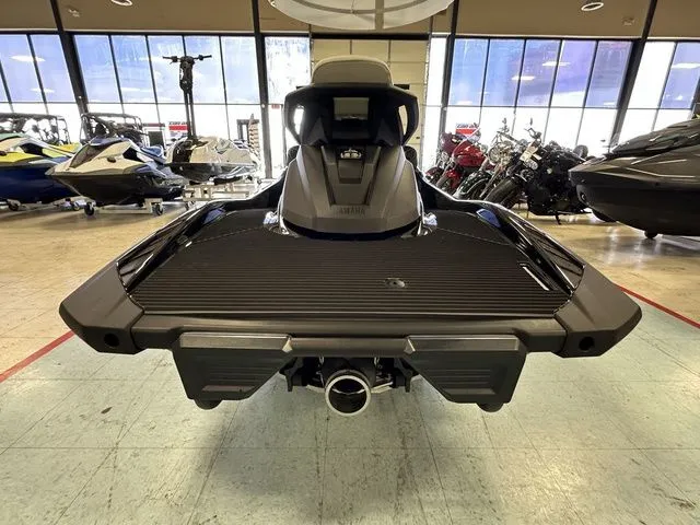 Slide: The Image of Yamaha VX Cruiser HO 2026 - 22