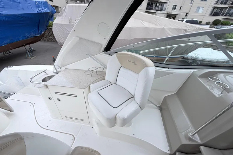 Slide: The Image of Interior of 2008 Sea Ray Sundancer 330 yacht with seating and countertop. - 9