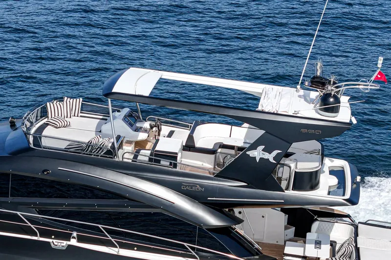 Slide: The Image of Luxury yacht Galeon 640 Fly 2016 on open sea. - 14