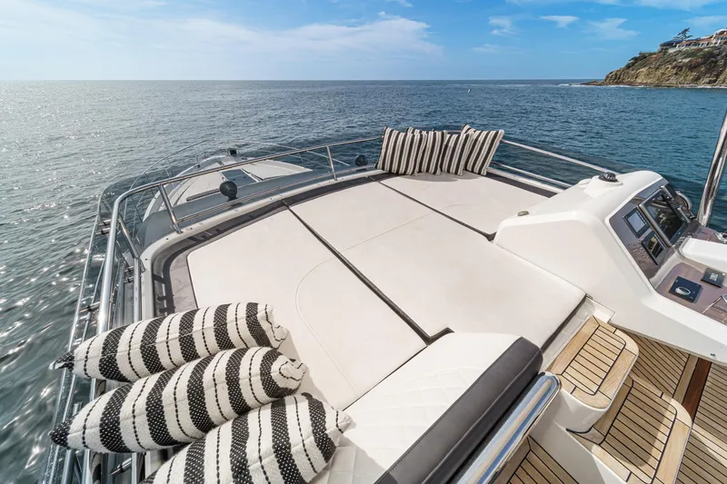 Slide: The Image of Luxurious sun deck of the 2016 Galeon 640 Fly yacht. - 21