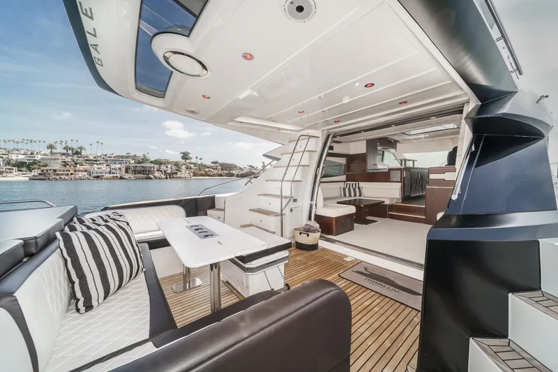 Slide: The Image of Luxurious interior of the 2016 Galeon 640 Fly yacht. - 28