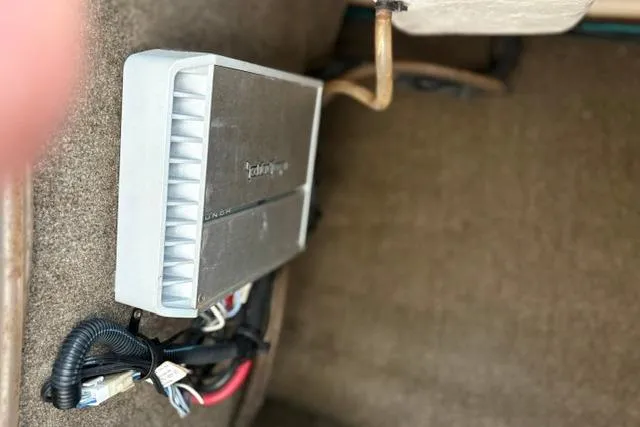 Slide: The Image of Audio amplifier installed in a 2017 Searay SPX210 boat. - 40