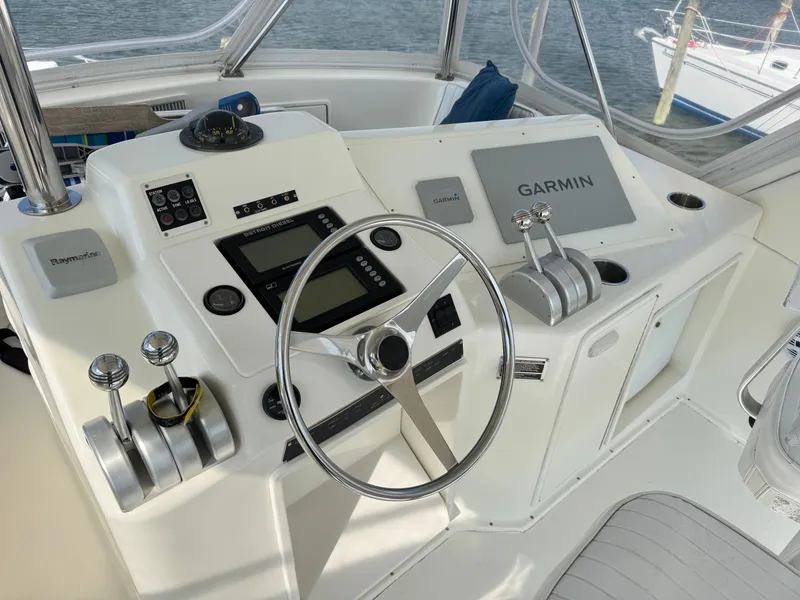 Slide: The Image of 1995 Ocean Yachts 42 SS helm with Garmin navigation system. - 11