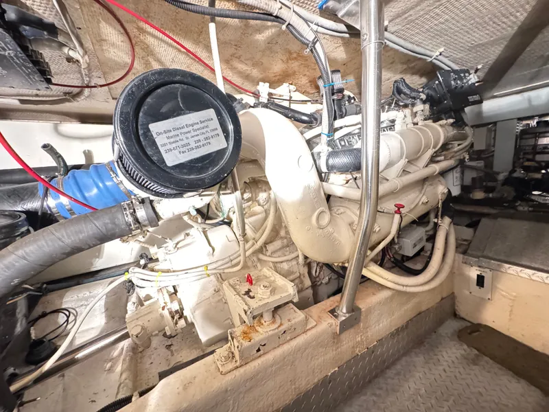 Slide: The Image of Engine room of 1995 Ocean Yachts 42 SS with diesel engine. - 37
