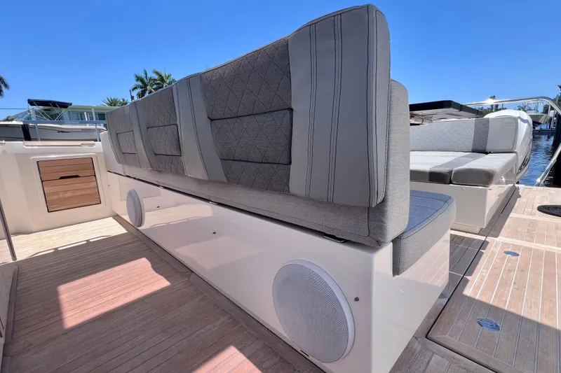 Slide: The Image of Luxury seating on 2022 Windy SR 44 BLACKHAWK yacht, featuring elegant design and spacious deck. - 33