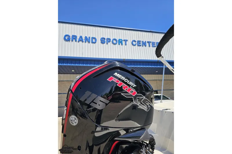 Slide: The Image of 2023 Stingray 182 SC boat with Mercury Pro XS engine at Grand Sport Center. - 12