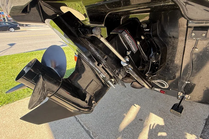 Slide: The Image of 2016 Bayliner VR5 Bowrider I/O with MerCruiser engine and propeller detail. - 6
