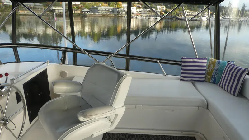 Slide: The Image of Ocean Alexander 456 Classicco 1992 yacht interior with seating and scenic water view. - 43