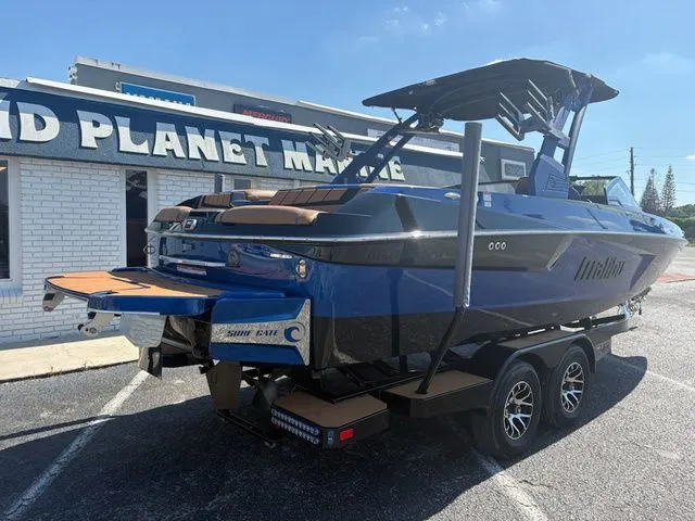Slide: The Image of Malibu Wakesetter® 23 MXZ 2020 - 3