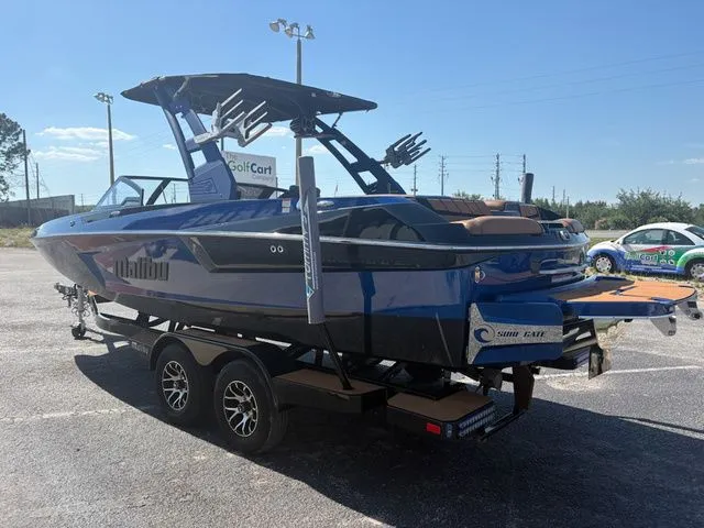 Slide: The Image of Malibu Wakesetter® 23 MXZ 2020 - 5