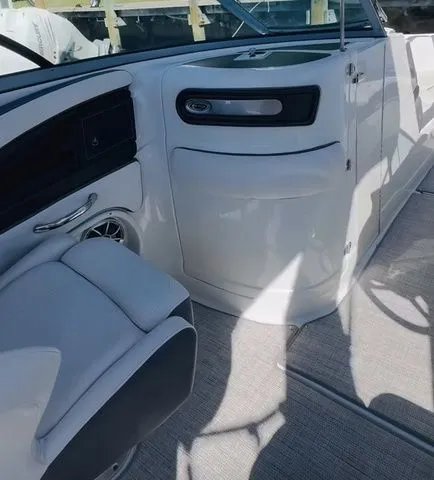 Slide: The Image of Crownline Boats 270 XSS 2023 - 12