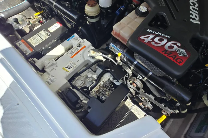 Slide: The Image of Engine compartment of a 2005 Formula 330 Sun Sport with MerCruiser 496 MAG engine. - 22