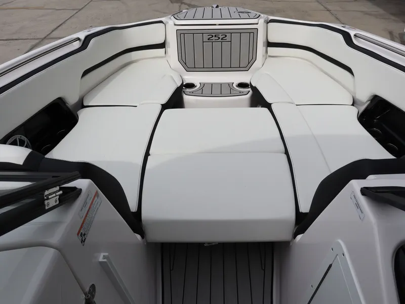 Slide: The Image of Interior of 2026 Yamaha Boats 252XE with white upholstery. - 9