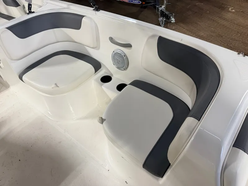 Slide: The Image of Interior of 2018 Bayliner Element E18 boat. - 26
