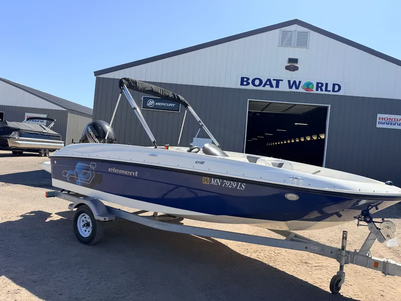 Slide: The Image of 2018 Bayliner Element E18 boat outside Boat World building. - 42
