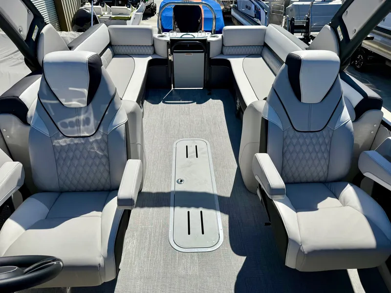 Slide: The Image of Luxurious interior of the 2026 Avalon Catalina Quad Lounge. - 4