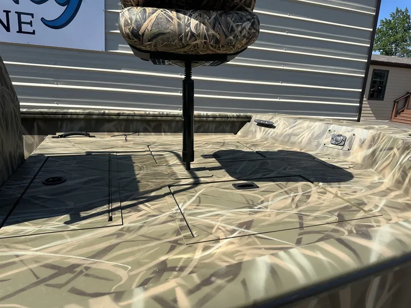 Slide: The Image of 2026 Lowe Roughneck Center Console JET 80 with camouflage pattern. - 5