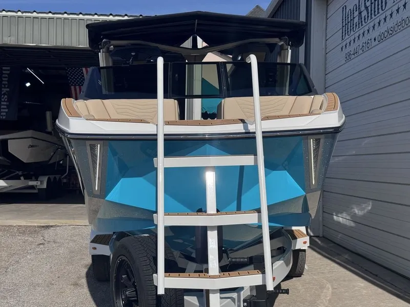 Slide: The Image of Nautique Super Air Nautique G23 2026 - 2