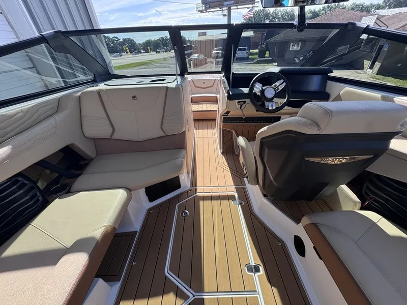 Slide: The Image of Nautique Super Air Nautique G23 2026 - 6