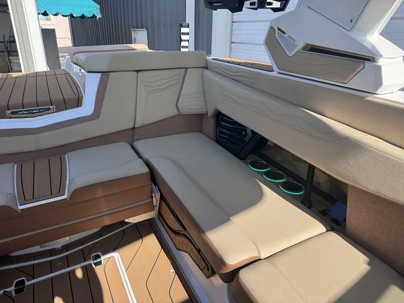 Slide: The Image of Nautique Super Air Nautique G23 2026 - 9