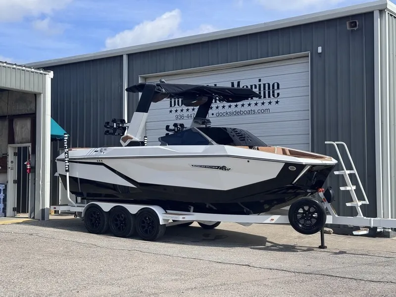 Slide: The Image of Nautique Super Air Nautique G23 2026 - 3