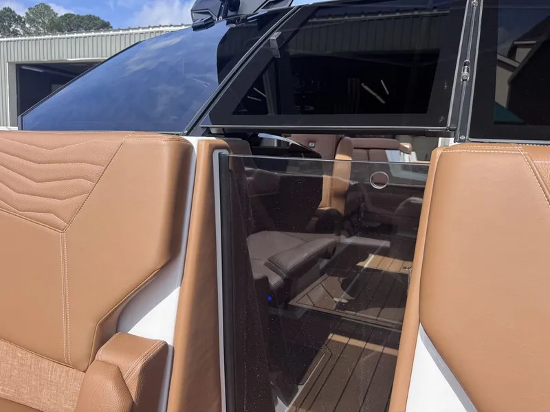 Slide: The Image of Nautique Super Air Nautique G23 2026 - 7